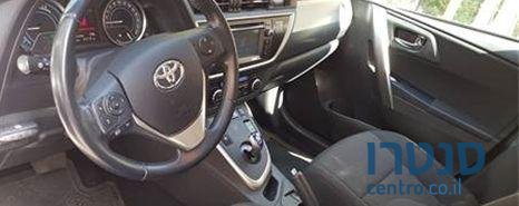 2014' Toyota Auris טויוטה אוריס photo #3
