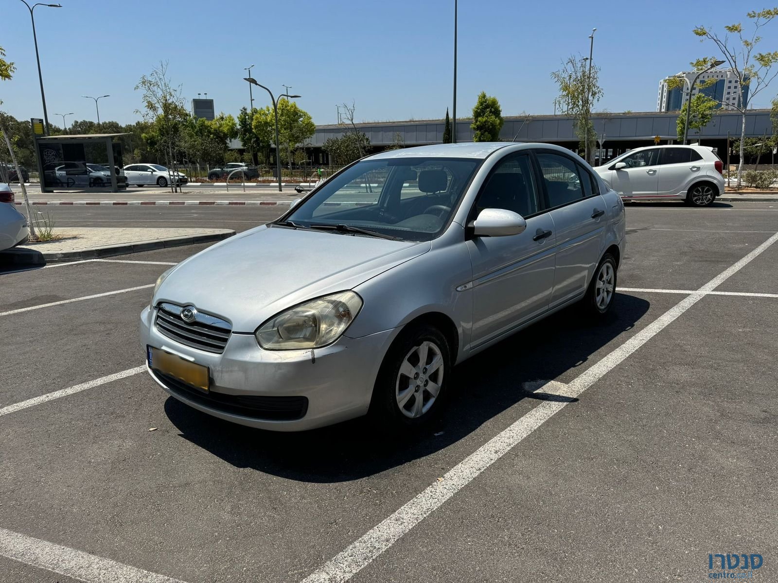 2012' Hyundai Accent photo #5