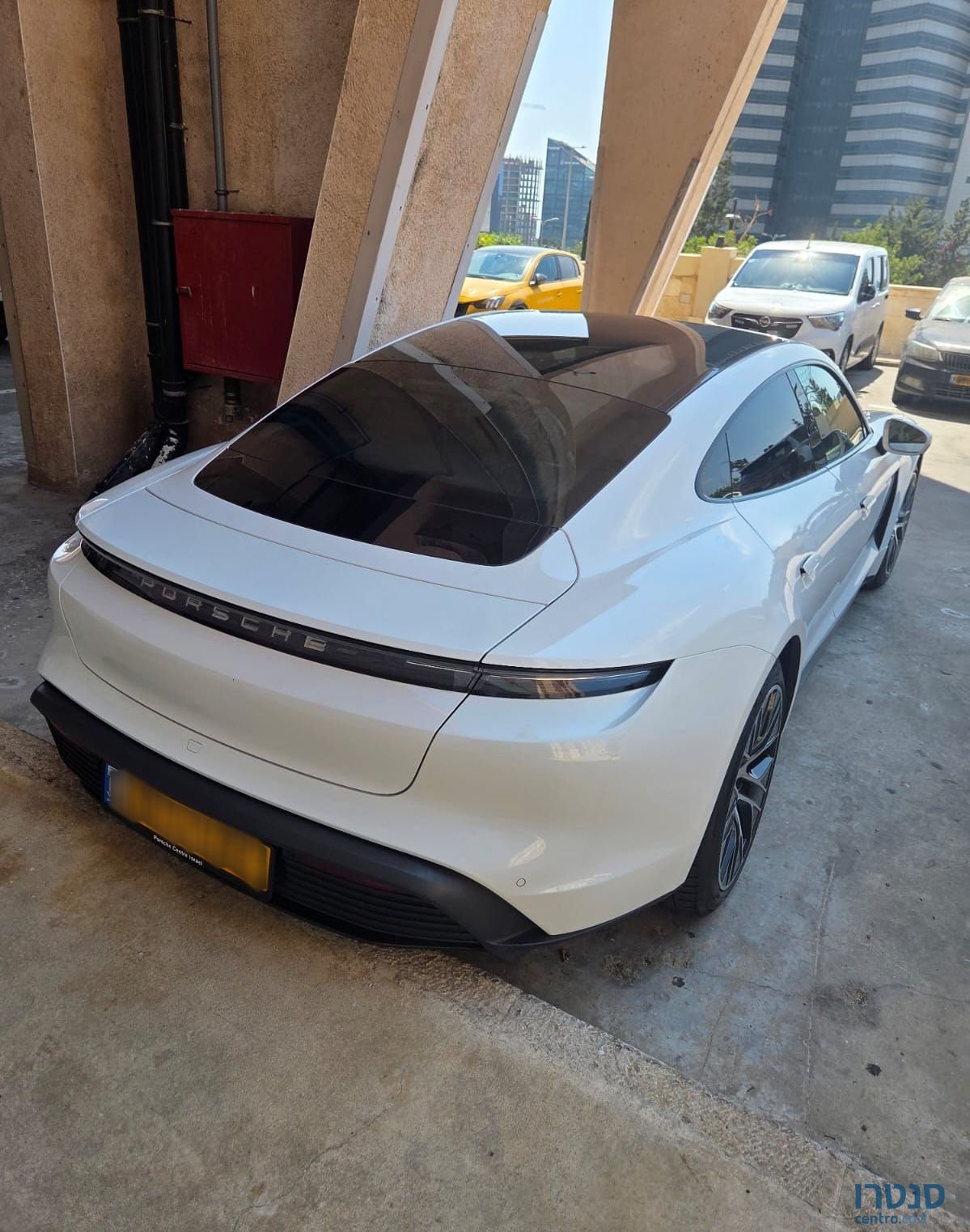 2023' Porsche Taycan פורשה טייקן photo #5