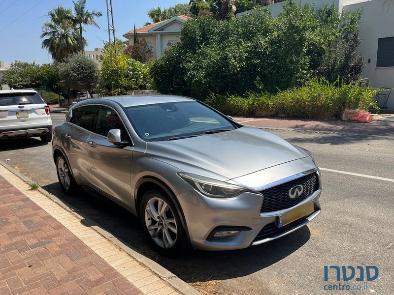 2018' Infiniti Q30 אינפיניטי photo #3