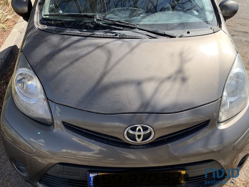 2014' Toyota Aygo photo #3