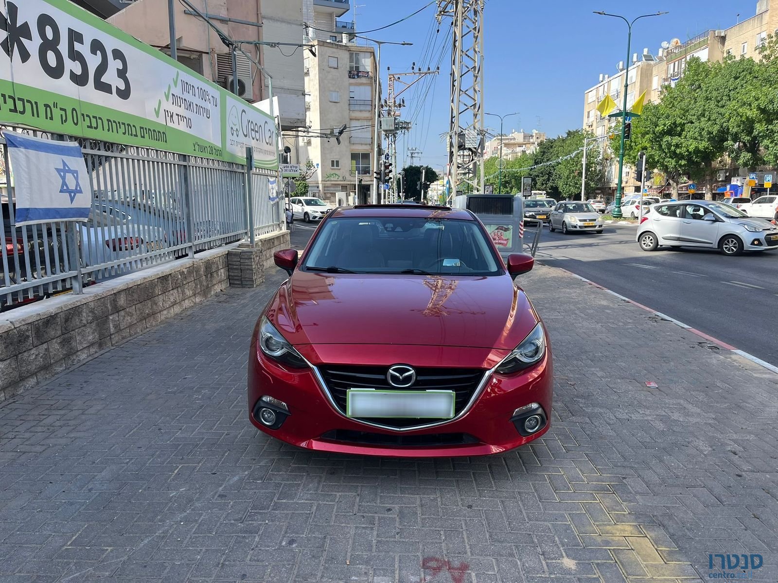 2017' Mazda 3 photo #3