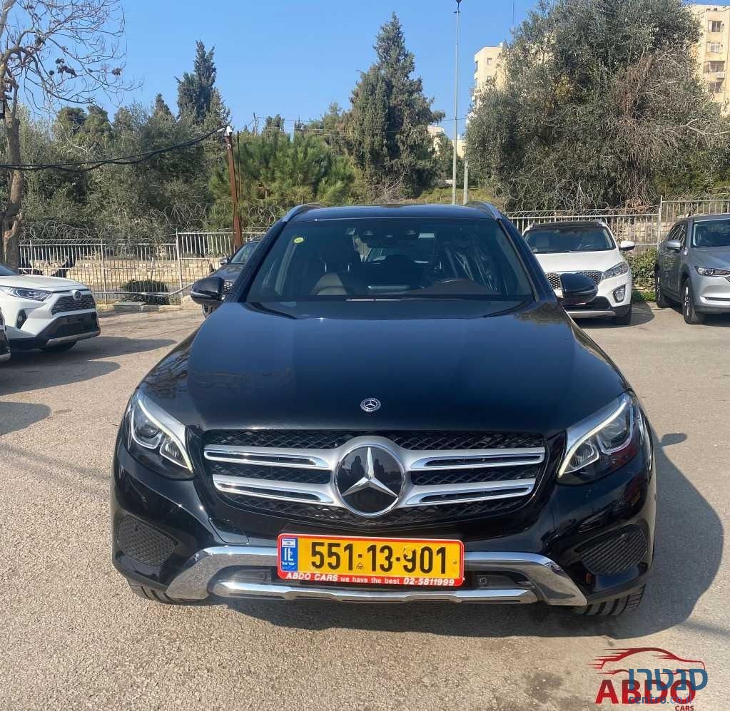 2019' Mercedes-Benz GLC מרצדס photo #2