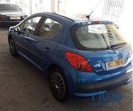 2008' Peugeot 207 פיג'ו photo #1