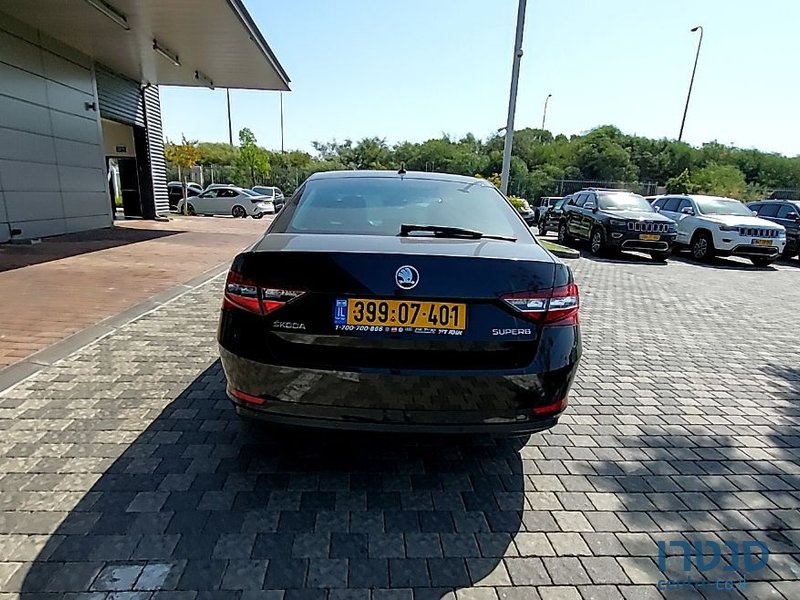 2018' Skoda Superb סקודה סופרב photo #4