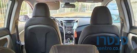 2013' Hyundai I30 יונדאי photo #4