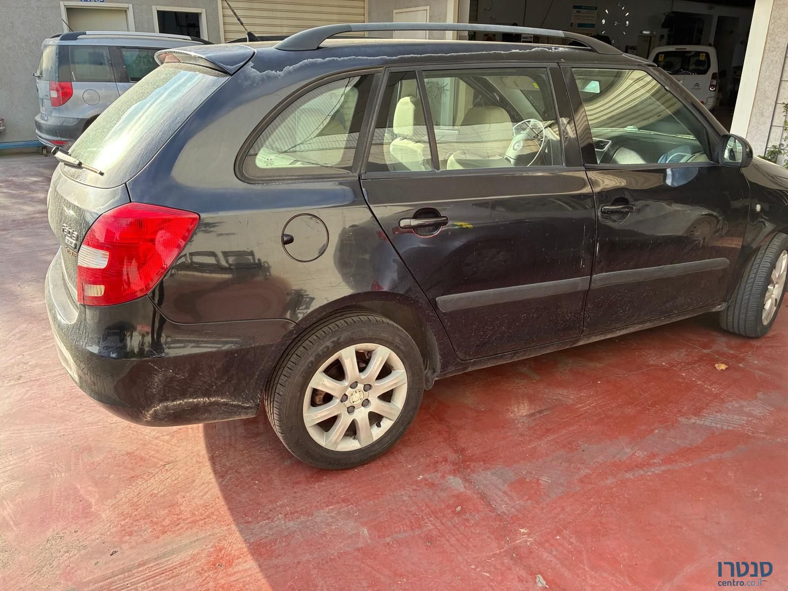 2008' Skoda Fabia סקודה פאביה photo #2