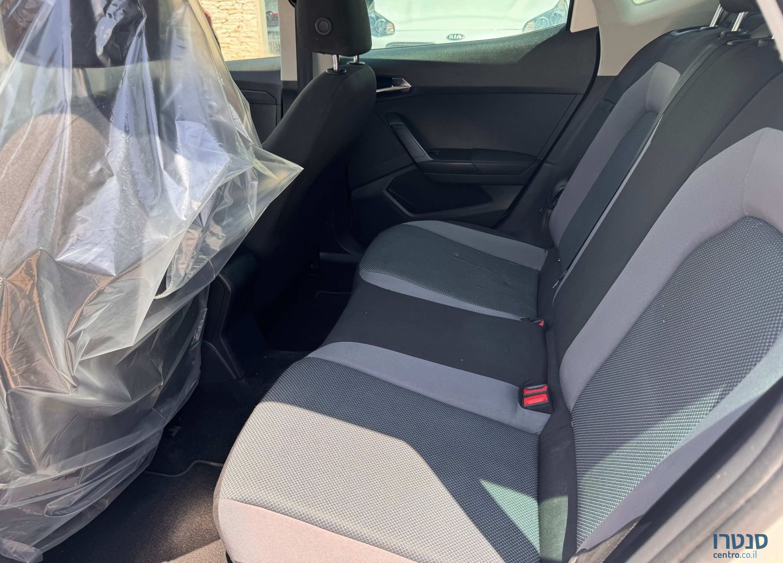 2020' SEAT Arona סיאט ארונה photo #6