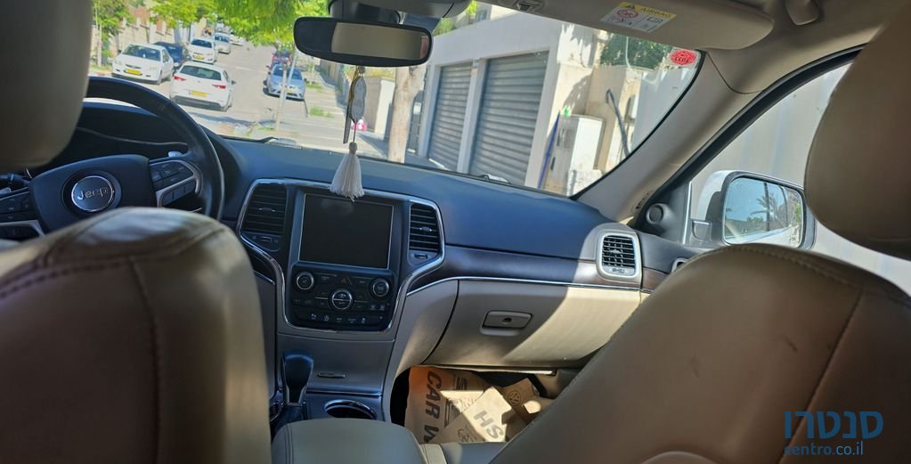 2017' Jeep Grand Cherokee ג'יפ גרנד צ'ירוקי photo #2