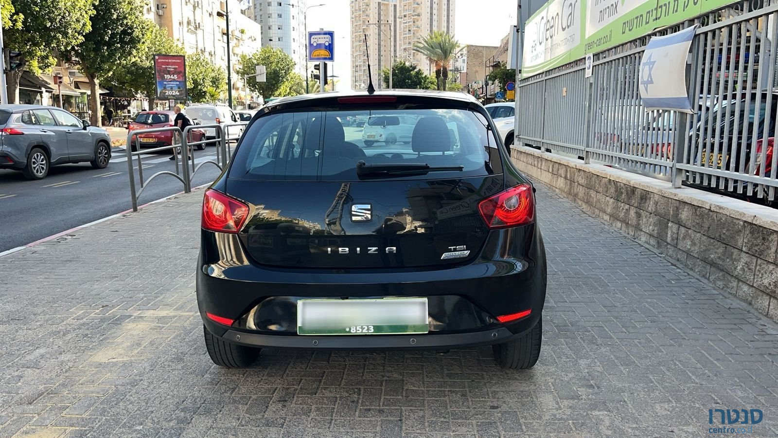 2015' SEAT Ibiza photo #5