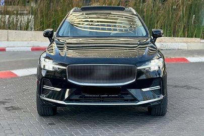 2022' Volvo XC60 וולוו