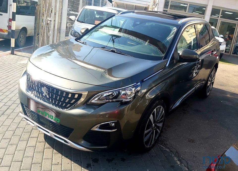 2018' Peugeot 3008 photo #2