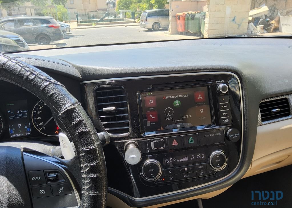 2016' Mitsubishi Outlander מיצובישי אאוטלנדר photo #6