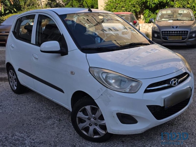 2011' Hyundai i10 יונדאי photo #2