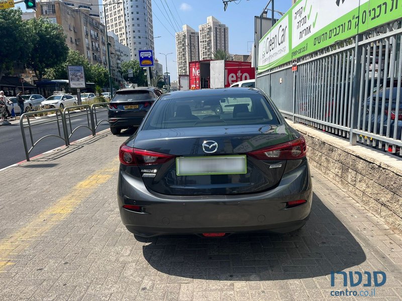 2019' Mazda 3 photo #2