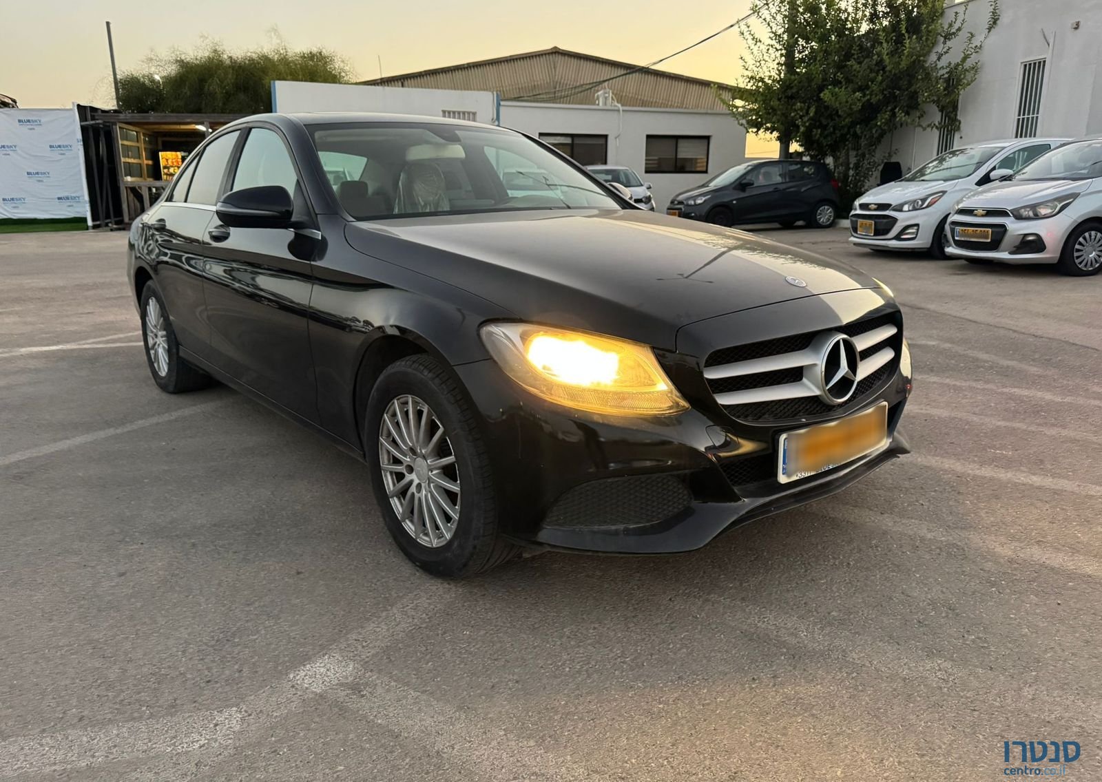 2017' Mercedes-Benz C-Class מרצדס-בנץ photo #2