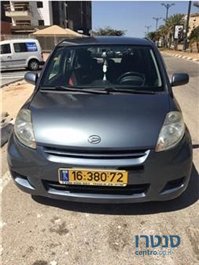 2010' Daihatsu Sirion photo #1