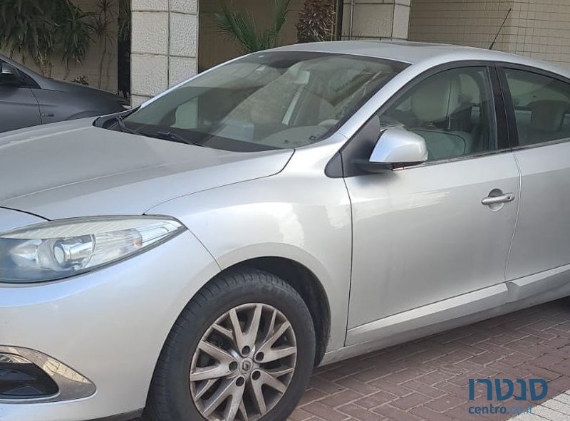 2015' Renault Fluence רנו פלואנס photo #1