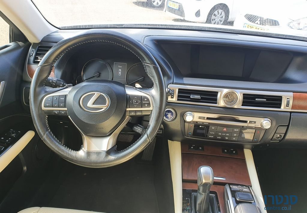 2018' Lexus Gs300H לקסוס photo #2