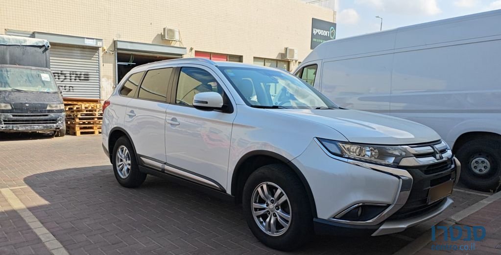 2016' Mitsubishi Outlander מיצובישי אאוטלנדר photo #6