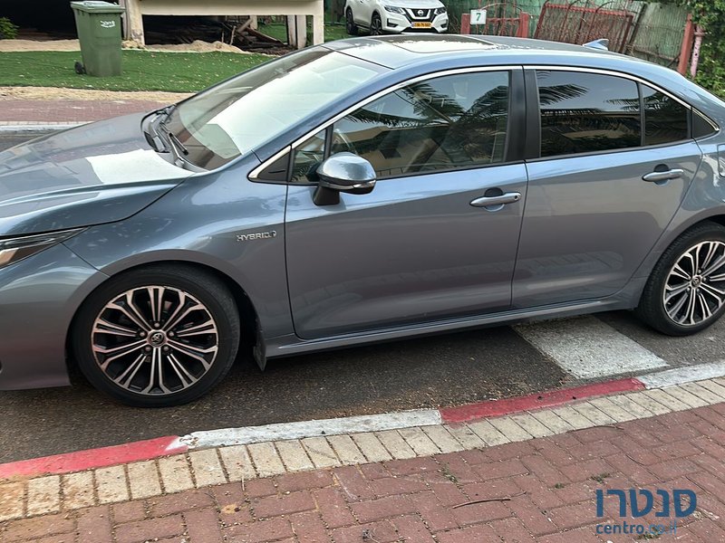 2019' Toyota Corolla טויוטה קורולה photo #1