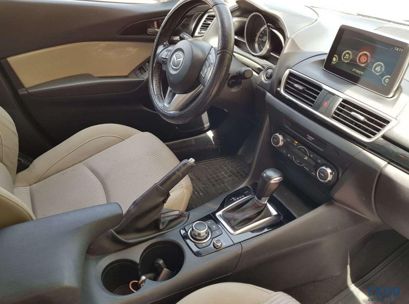 2016' Mazda 3 מאזדה photo #1