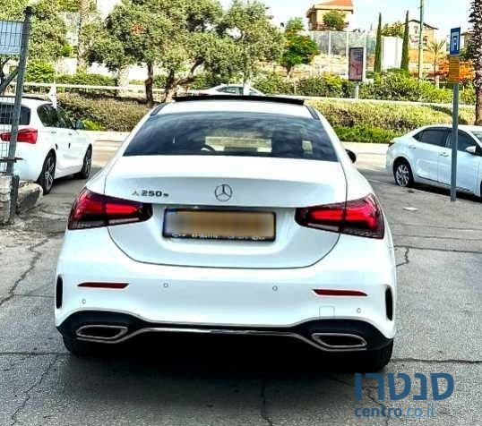 2021' Mercedes-Benz A-Class מרצדס photo #5