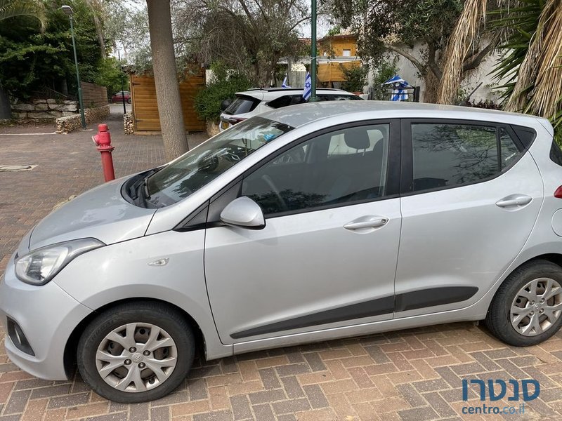 2015' Hyundai i10 יונדאי photo #1