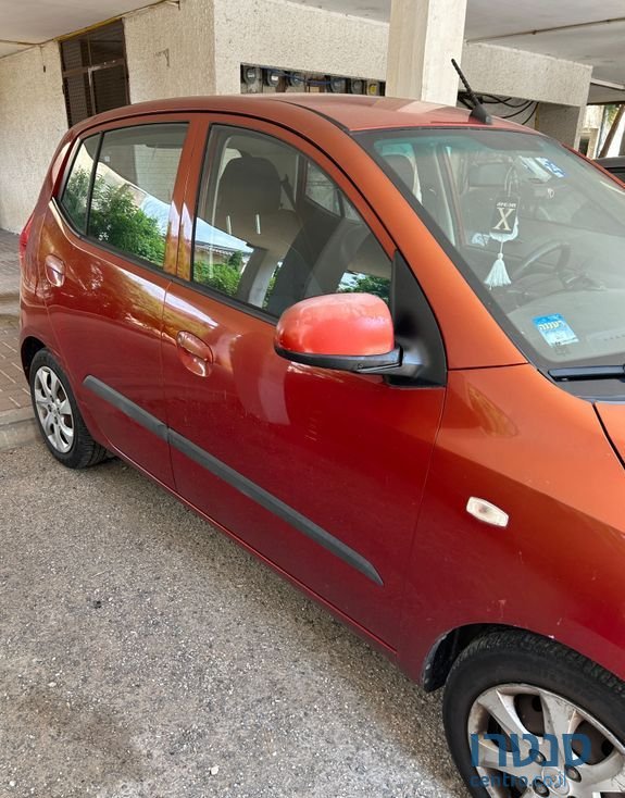 2011' Hyundai i10 יונדאי photo #2