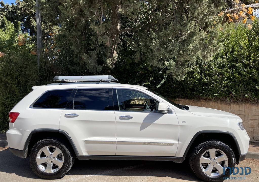 2012' Jeep Grand Cherokee ג'יפ גרנד צ'ירוקי photo #2