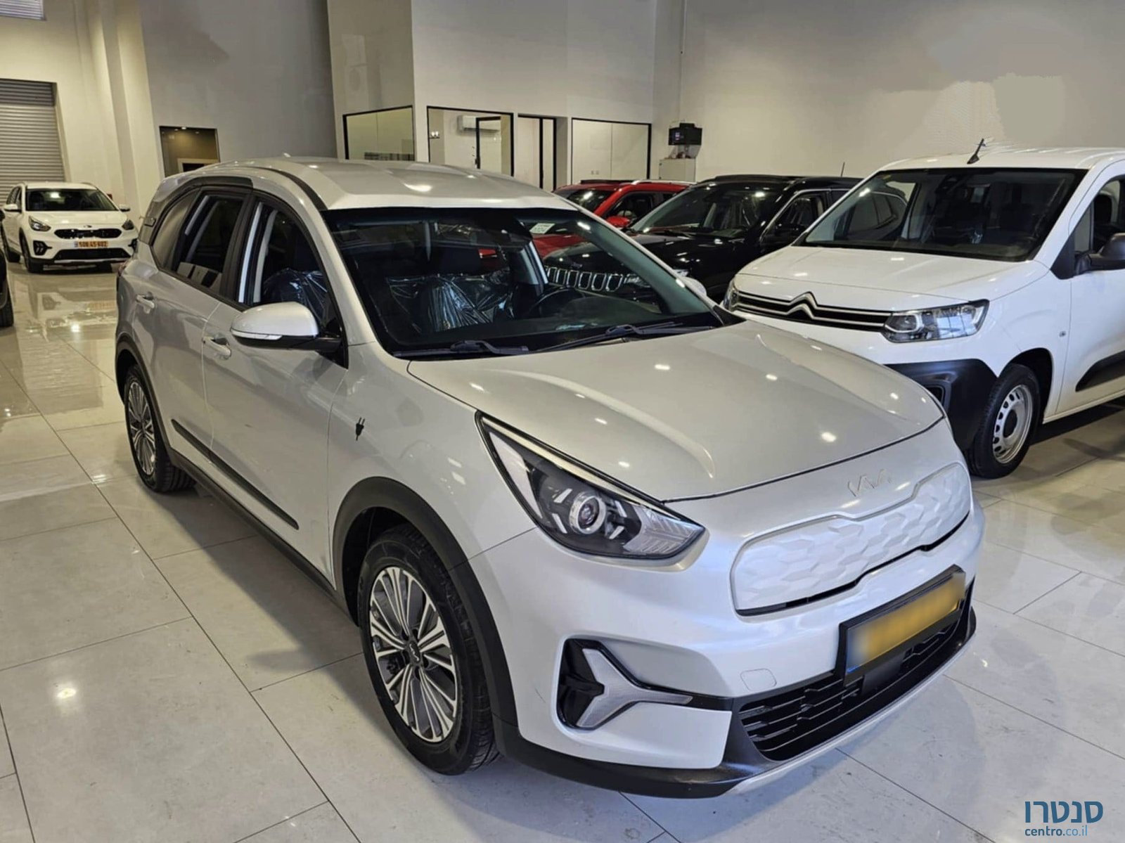 2022' Kia Niro photo #2