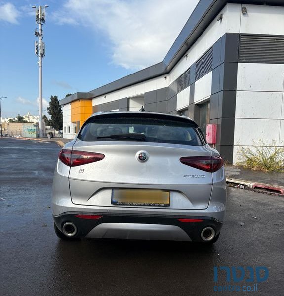 2021' Alfa Romeo Stelvio אלפא רומיאו סטלביו photo #2