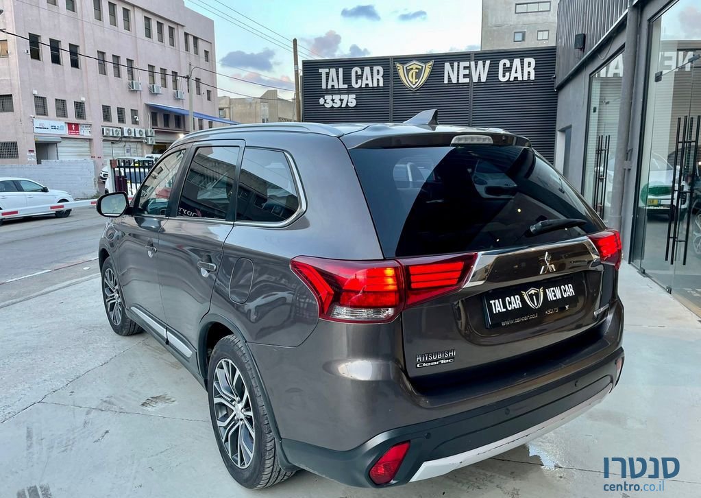 2017' Mitsubishi Outlander מיצובישי אאוטלנדר photo #3