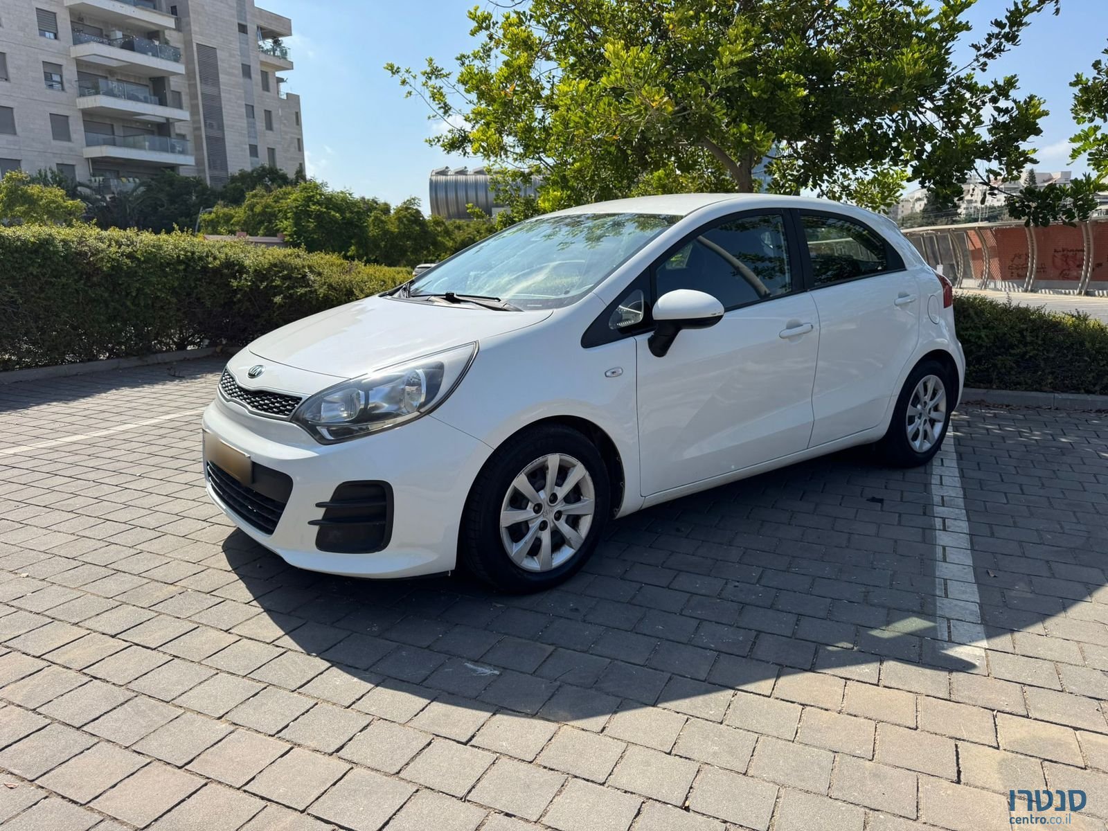 2017' Kia Rio photo #4