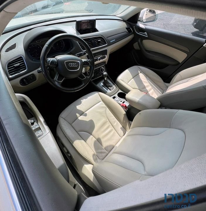 2013' Audi Q3 אאודי photo #5