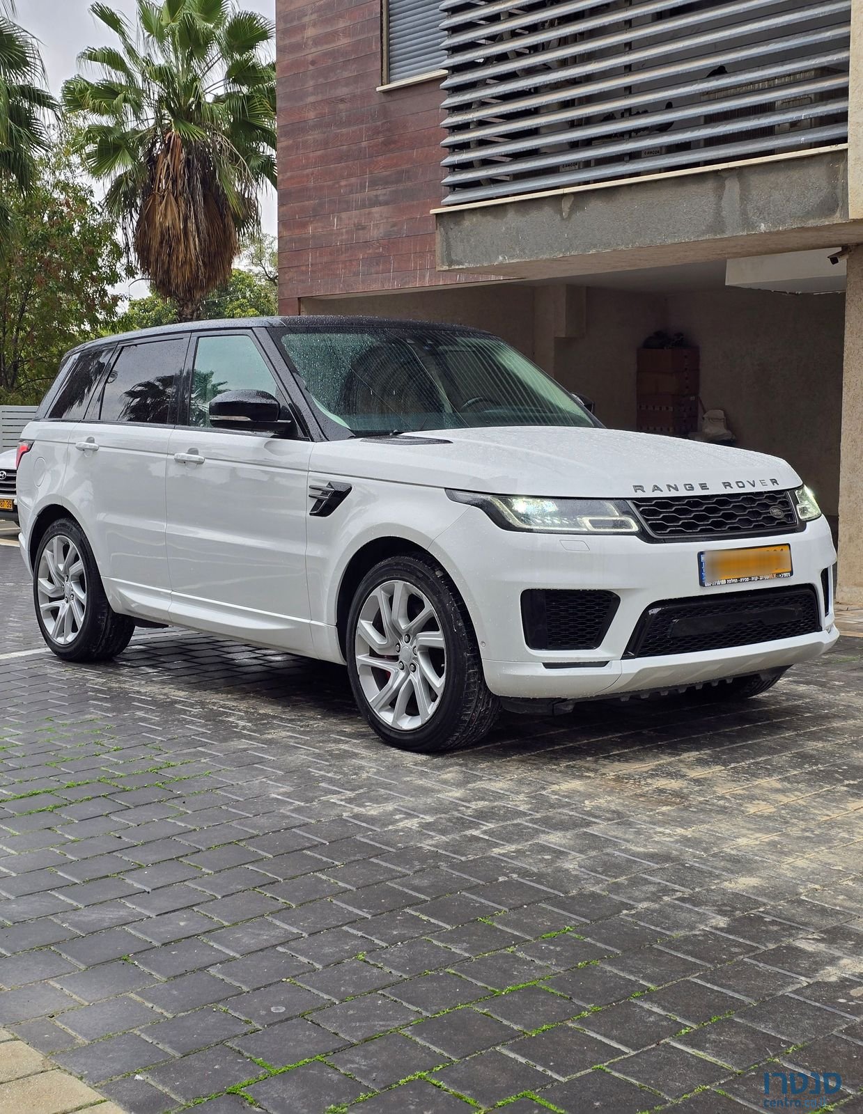 2020' Land Rover Range Rover Sport לנד רובר ריינג' רובר ספורט photo #3