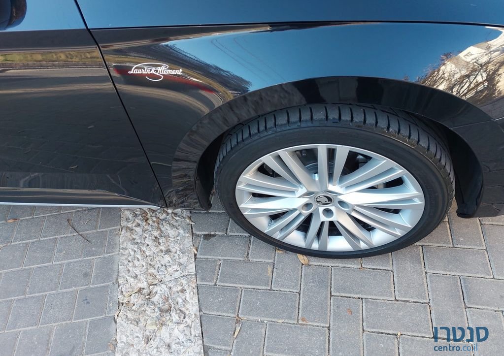 2024' Skoda Superb סקודה סופרב photo #4