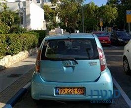 2009' Daihatsu Sirion photo #1