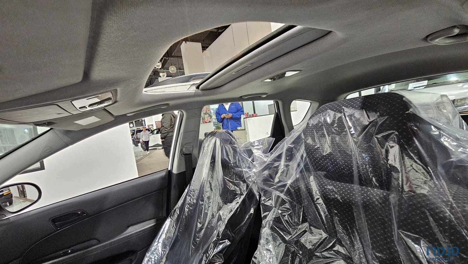 2012' Hyundai i30 photo #6