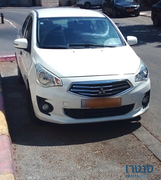 2014' Mitsubishi Attrage מיצובישי אטראז photo #1