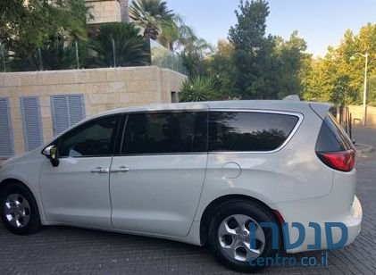 2018' Chrysler Pacifica קרייזלר פסיפיקה photo #1