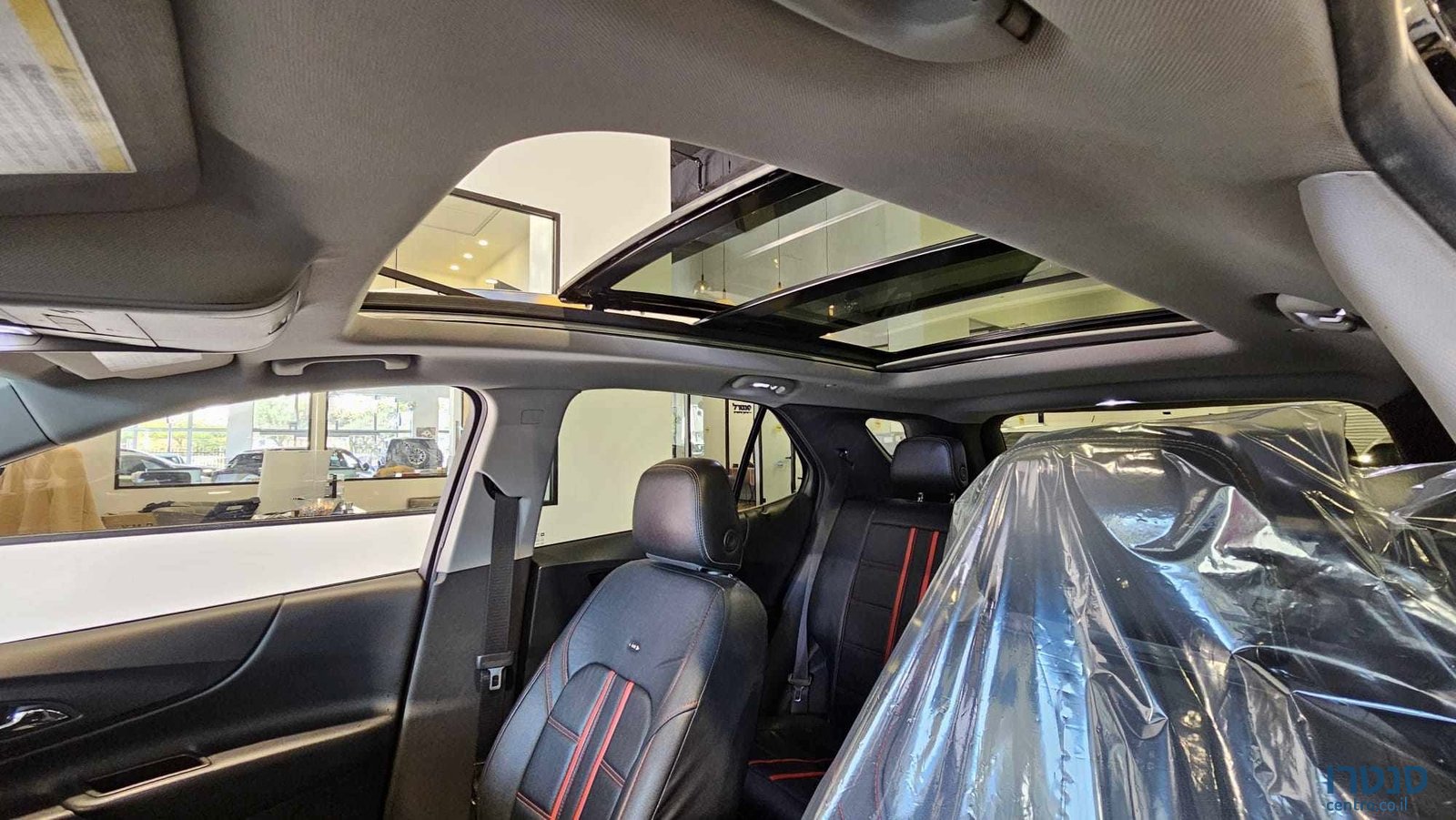 2020' Chevrolet Equinox photo #5