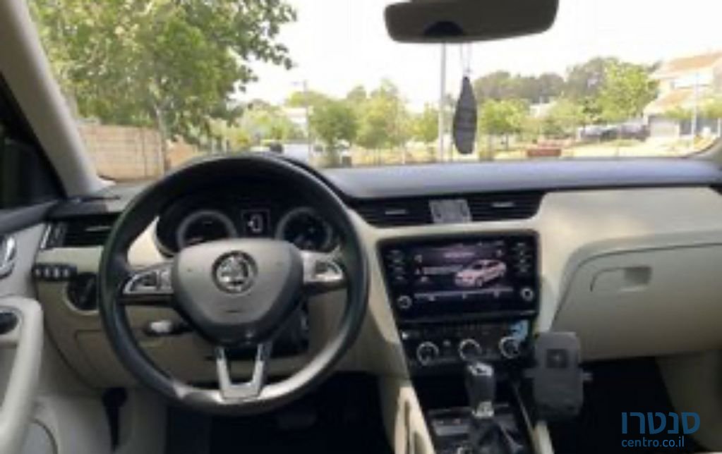2018' Skoda Octavia סקודה אוקטביה photo #2