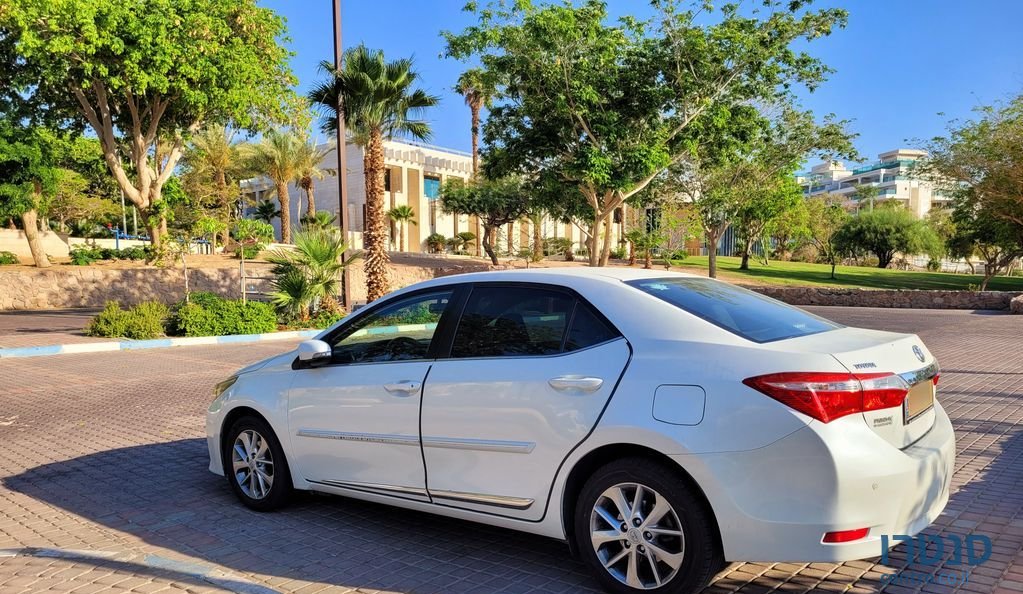 2016' Toyota Corolla טויוטה קורולה photo #5