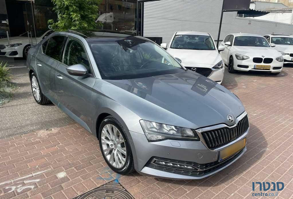 2020' Skoda Superb סקודה סופרב photo #4