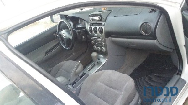 2004' Mazda 6 photo #6