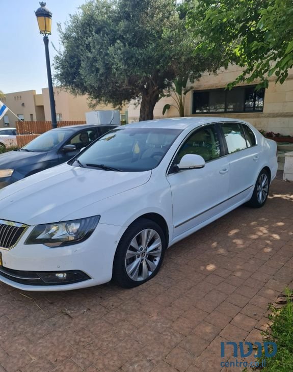 2015' Skoda Superb סקודה סופרב photo #1