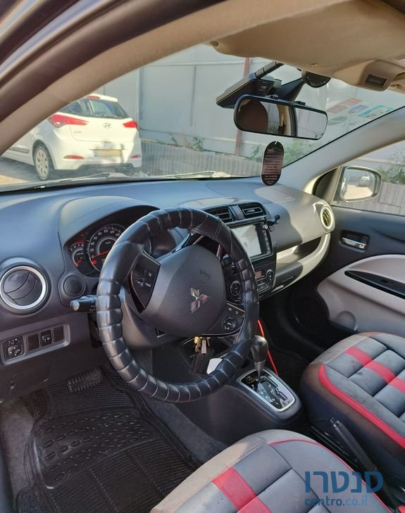 2018' Mitsubishi Space Star מיצובישי ספייס סטאר photo #2
