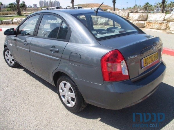 2008' Hyundai Accent photo #4