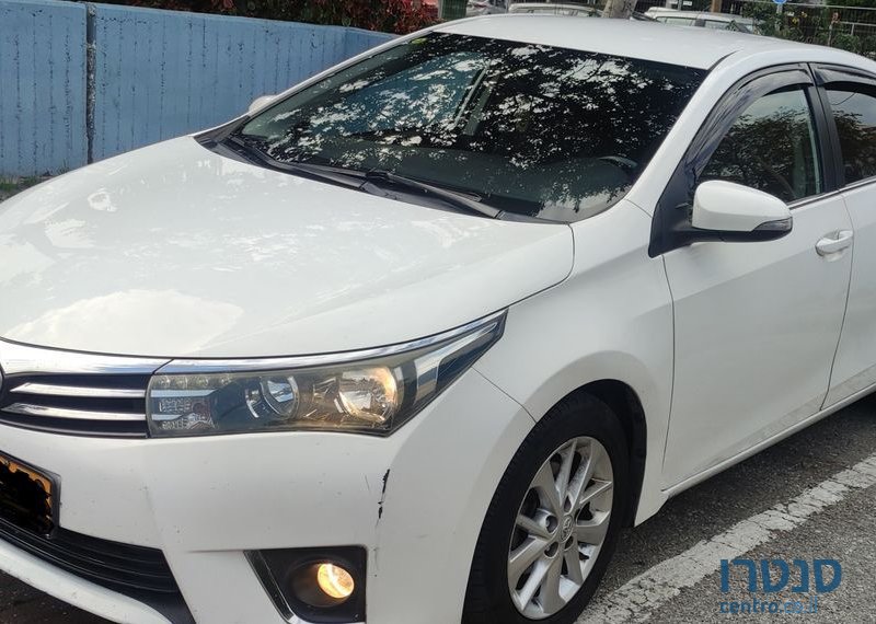 2013' Toyota Corolla טויוטה קורולה photo #1